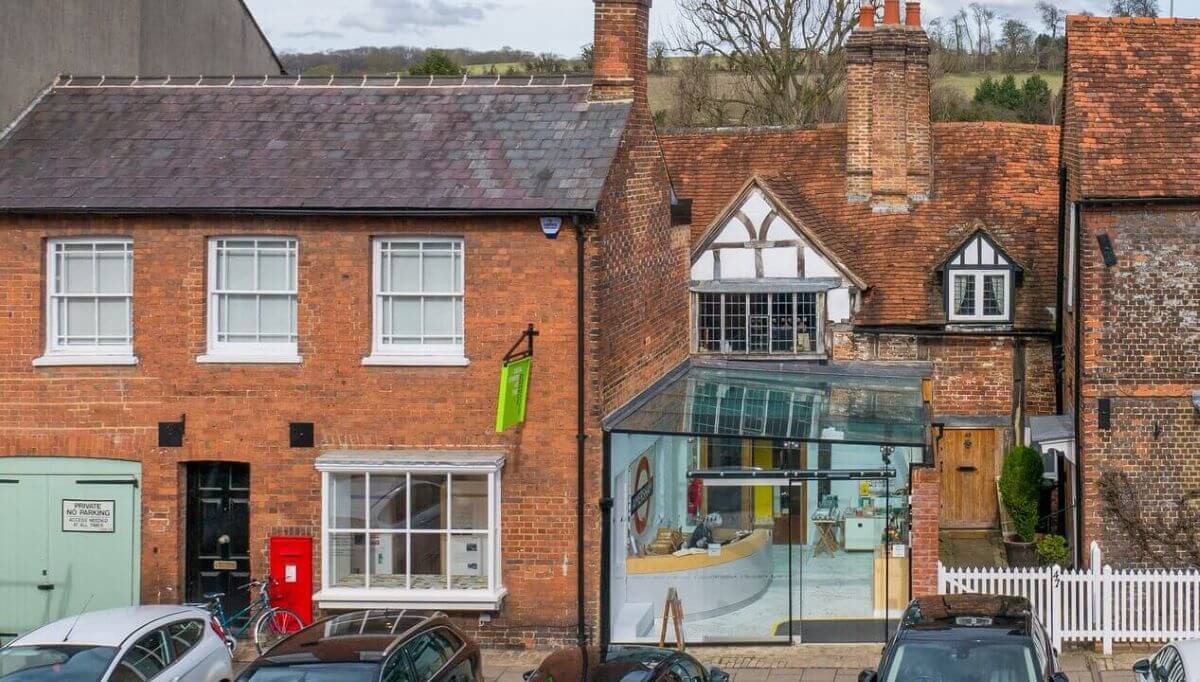 Amersham Museum 1200