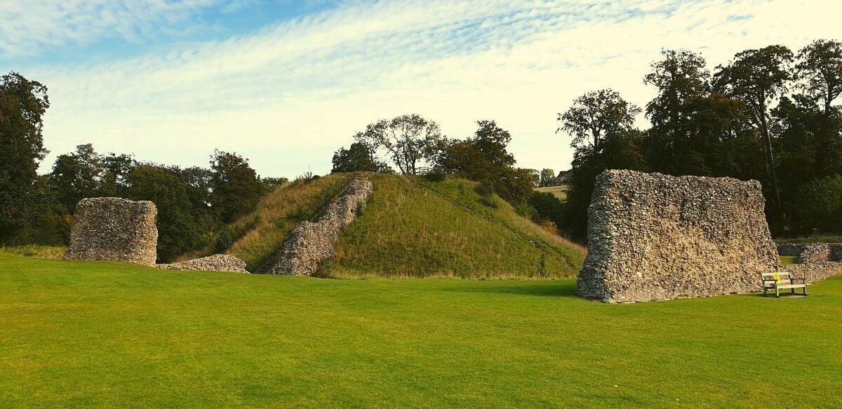 Berkhamsted castle website